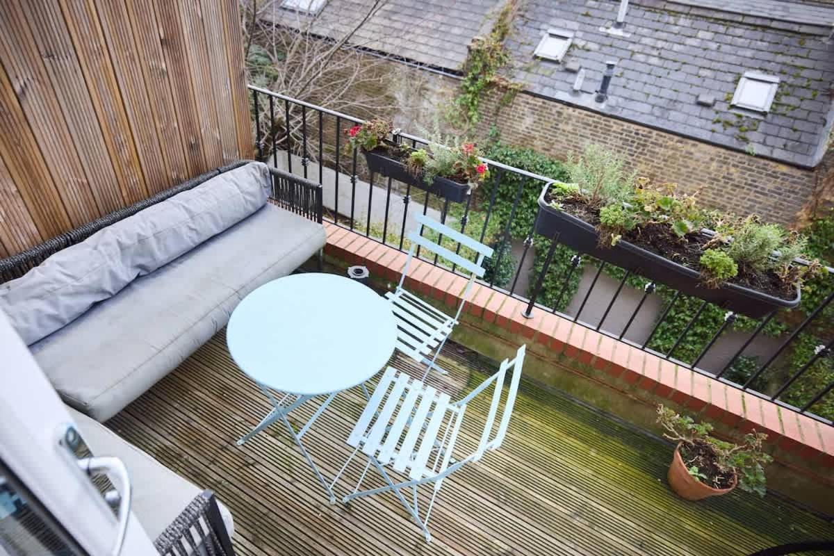 The Chelsea Gem - Charming 1bdr With Balcony * London